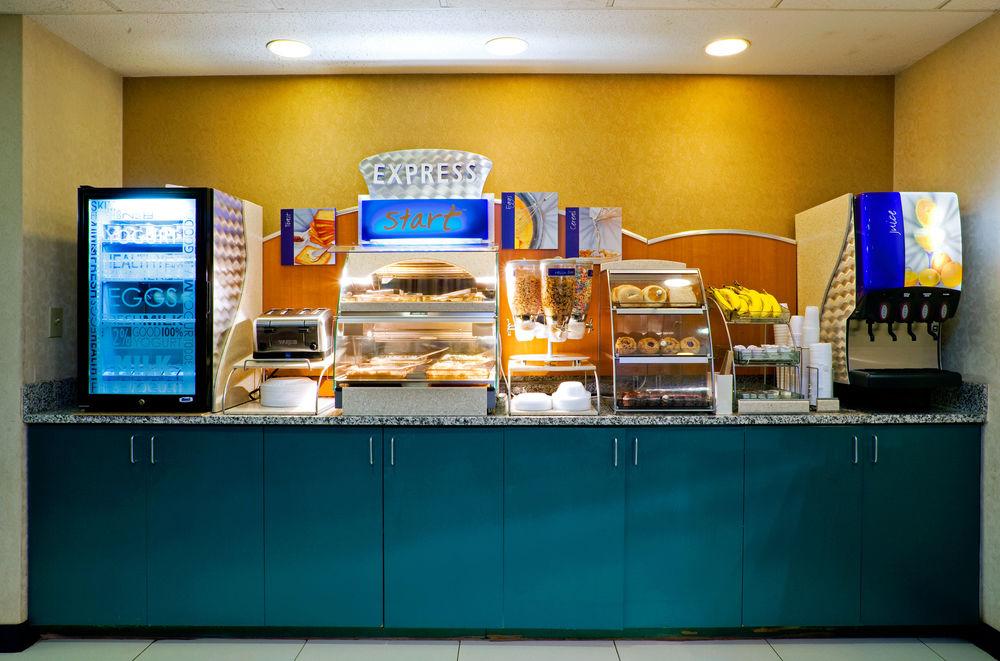 Holiday Inn Express Hillsborough-Durham Area By Ihg Luaran gambar