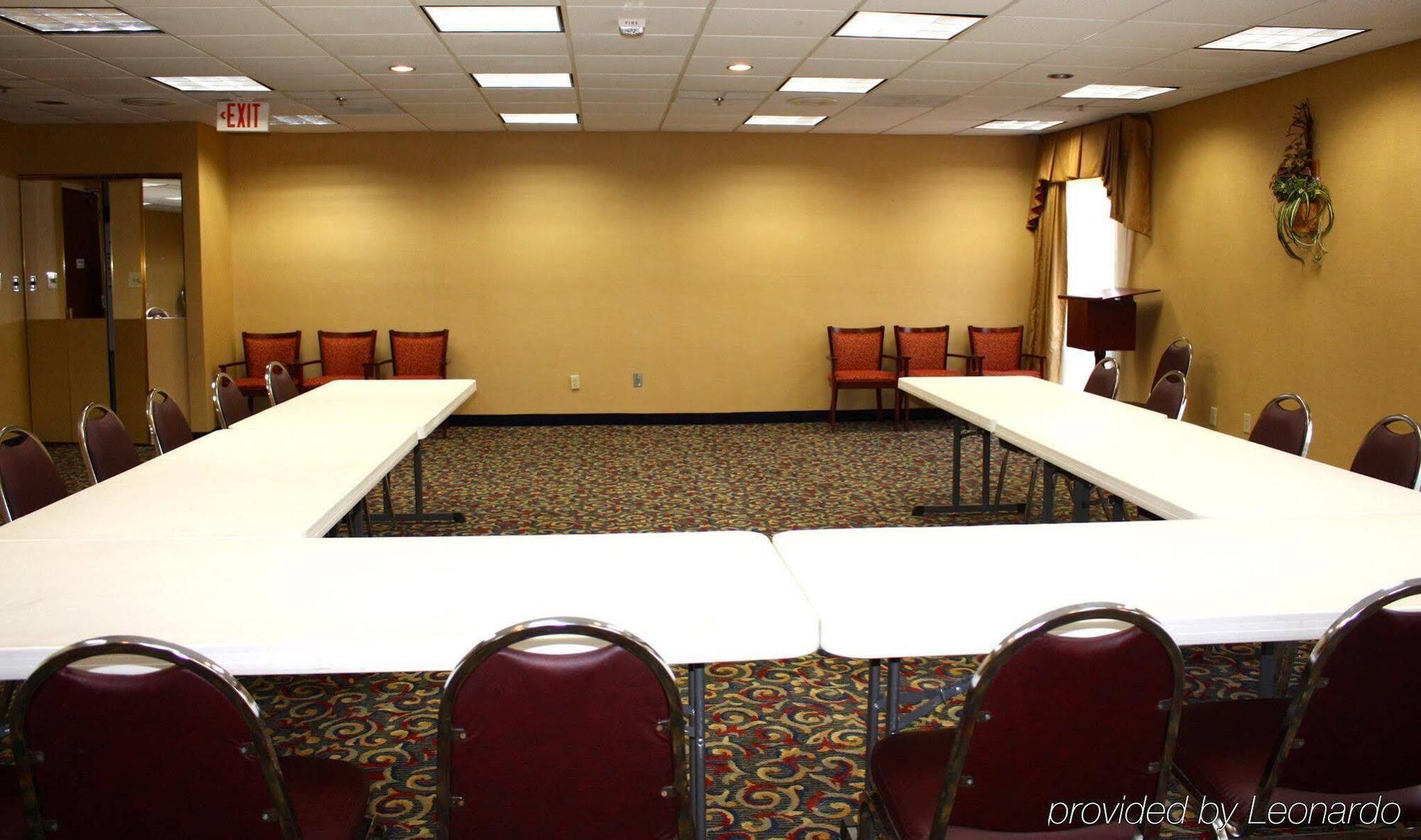 Holiday Inn Express Hillsborough-Durham Area By Ihg Luaran gambar
