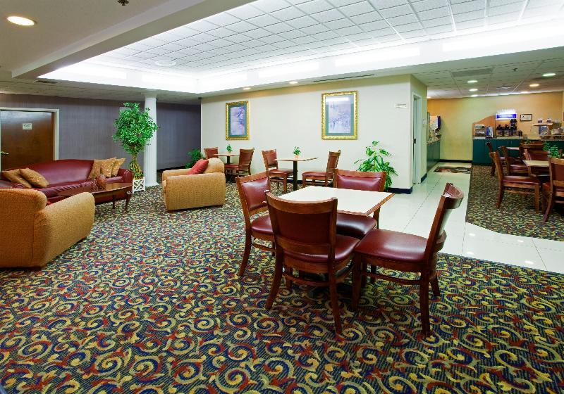 Holiday Inn Express Hillsborough-Durham Area By Ihg Luaran gambar